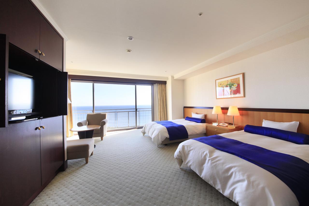 Kkr Hotel Atami Atami  Eksteriør billede