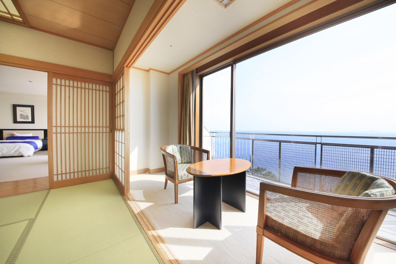 Kkr Hotel Atami Atami  Eksteriør billede