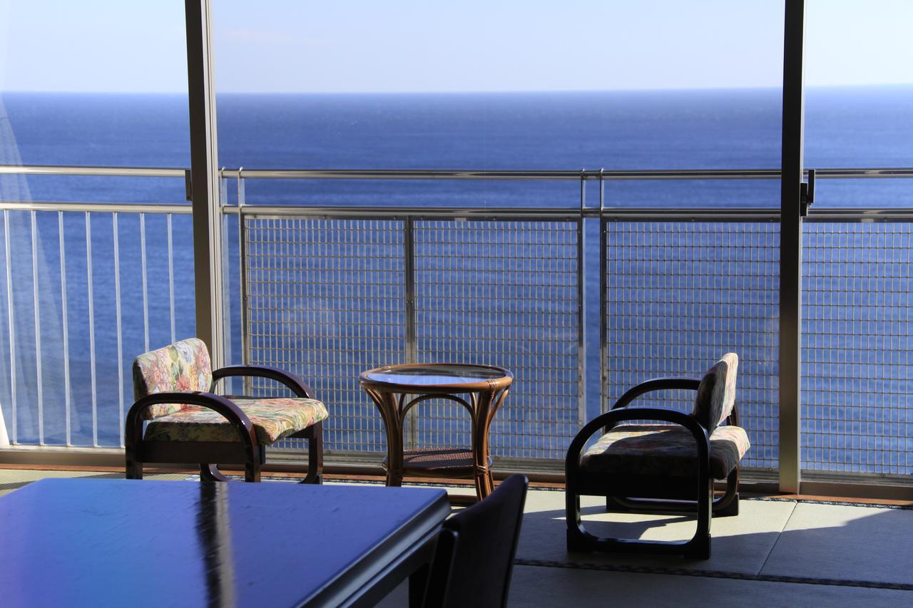 Kkr Hotel Atami Atami  Eksteriør billede